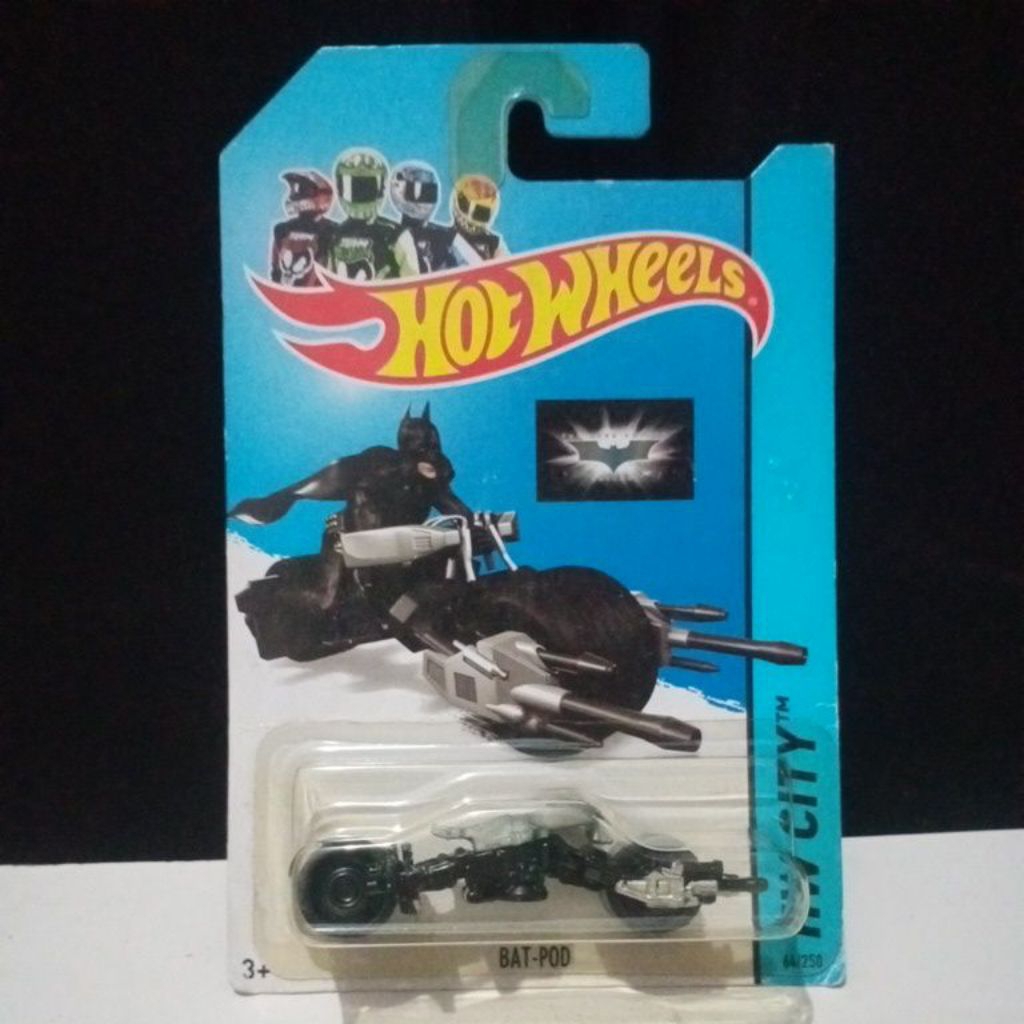 Hot Wheels Batman BAT POD