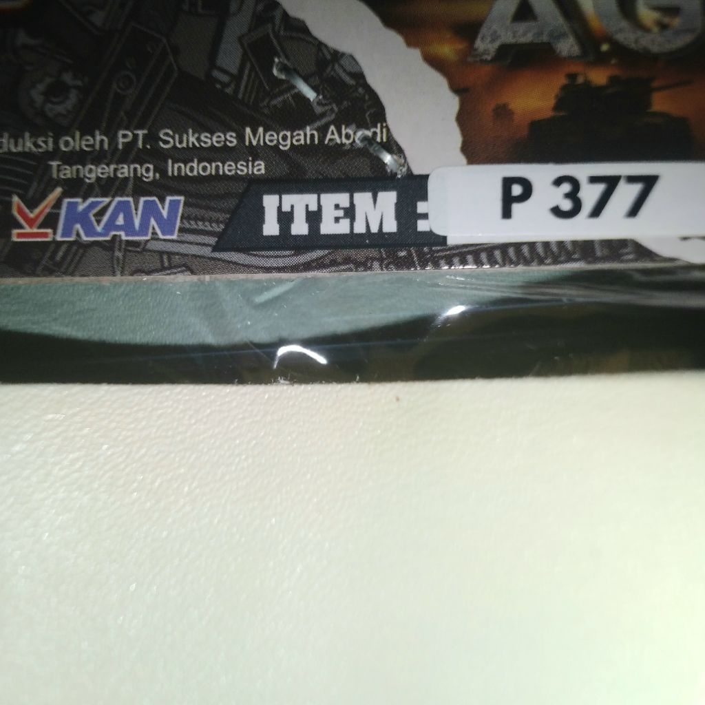 MAINAN anak laki laki SNI p377 hitam bahan plastik