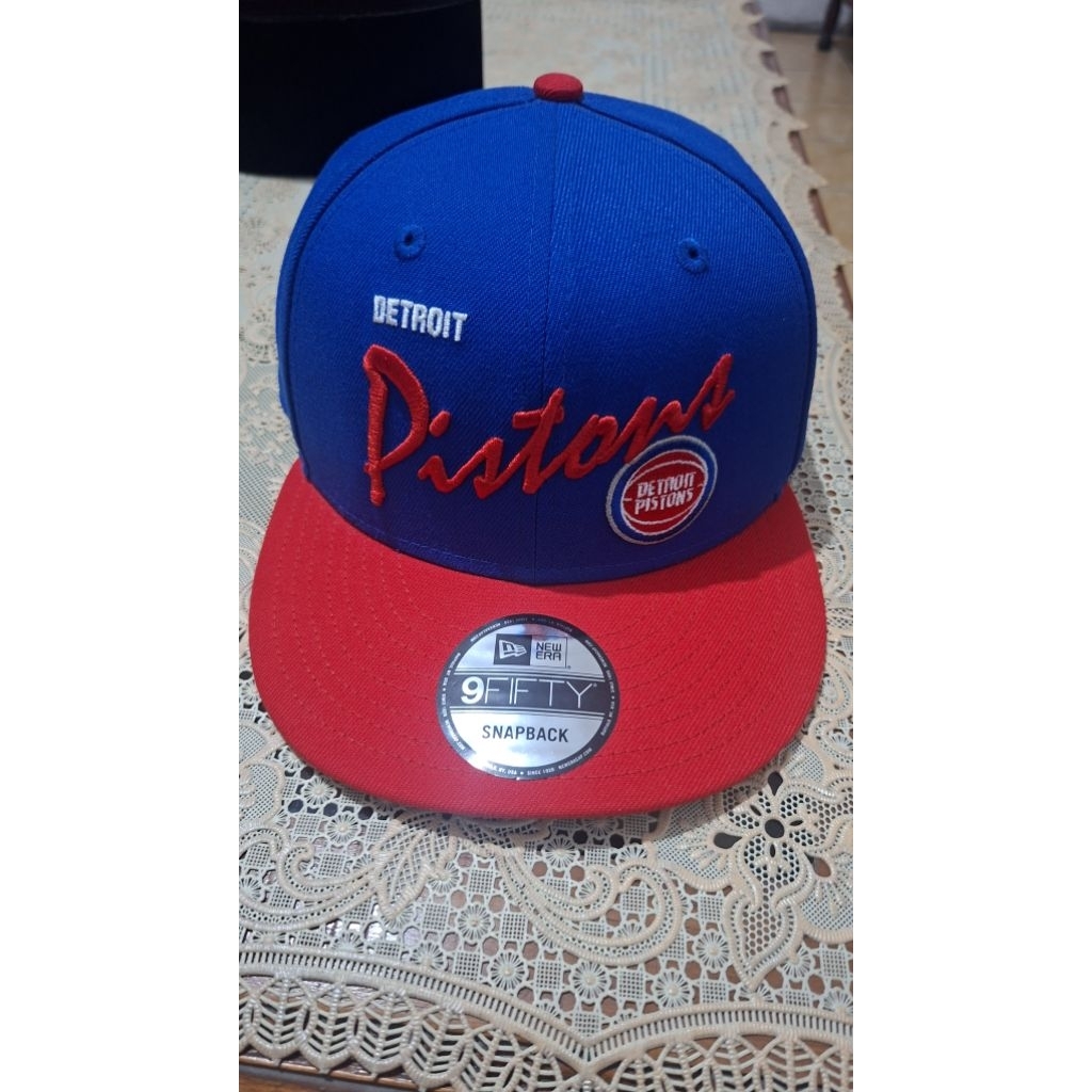 topi snapback new era