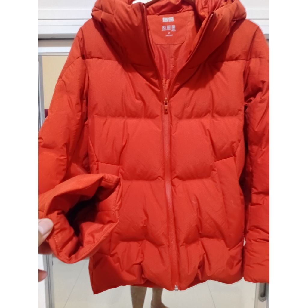 Jaket Seamless Uniqlo