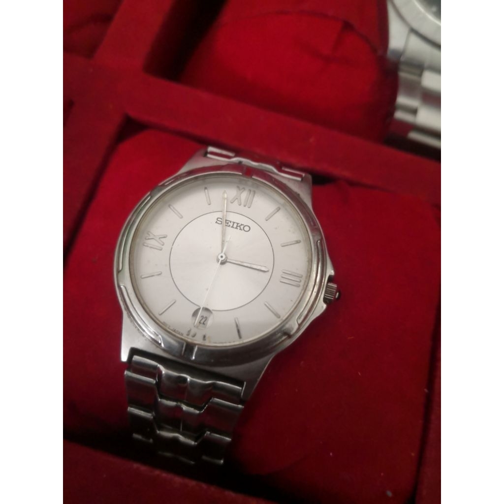 jam tangan Seiko quartz 7n42-0av0 roman index dial