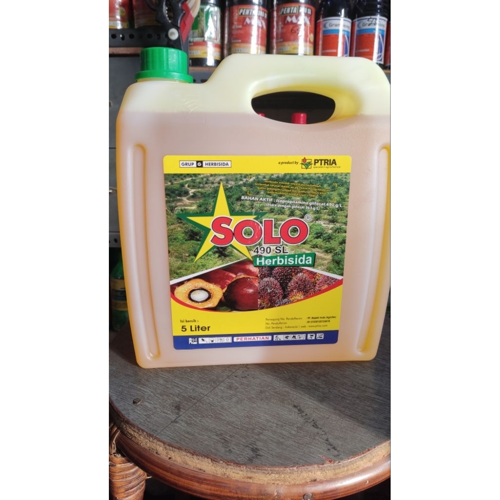 Racun Rumput SOLO 490 SL @5liter