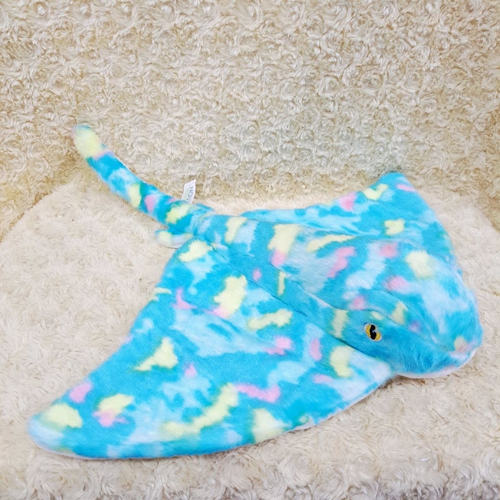 Boneka Ikan Pari Tosca Tie Dye Boneka Ikan Pari  Rainbow Boneka Ikan Pari AUR Mata Bordir