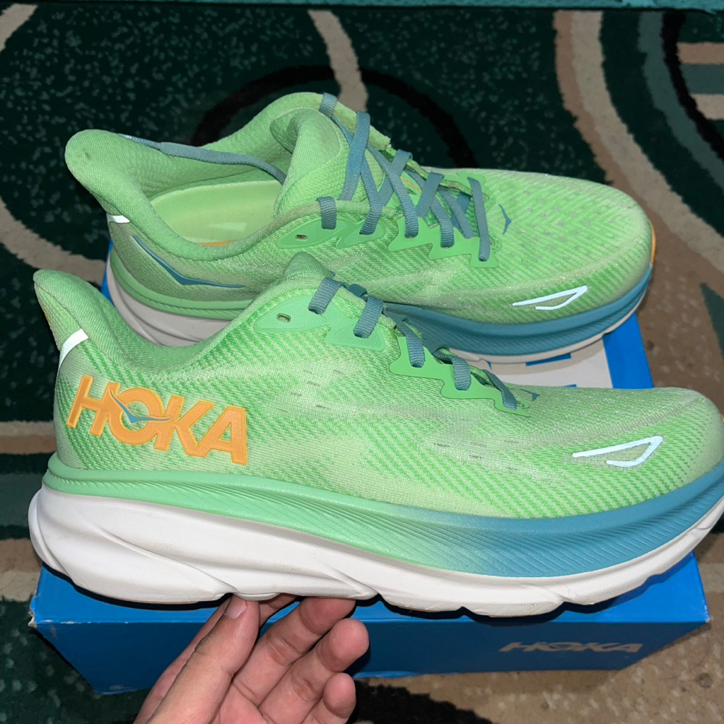 SEPATU RUNNING PRIA HOKA CLIFTON 9 / Second Ori MAP