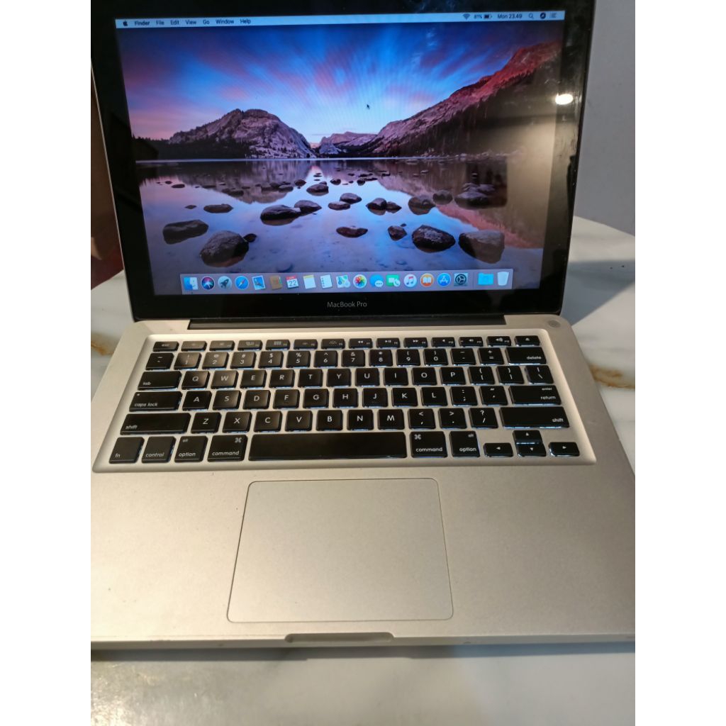 Macbook Pro 2012 Core i7 Ram 4Gb HDD 500Gb