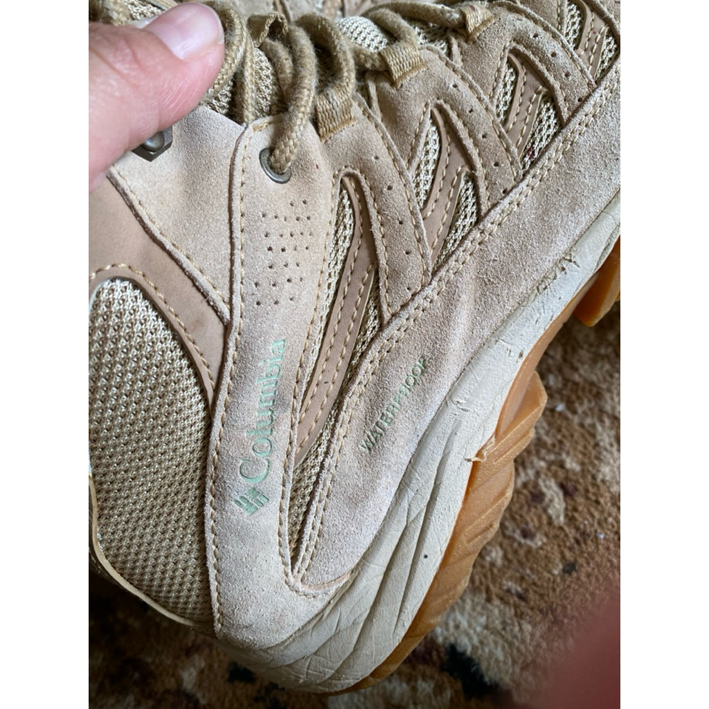 SEPATU NEPA PL