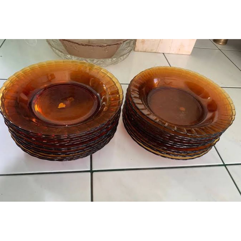 piring duralex bahan tebal warna amber