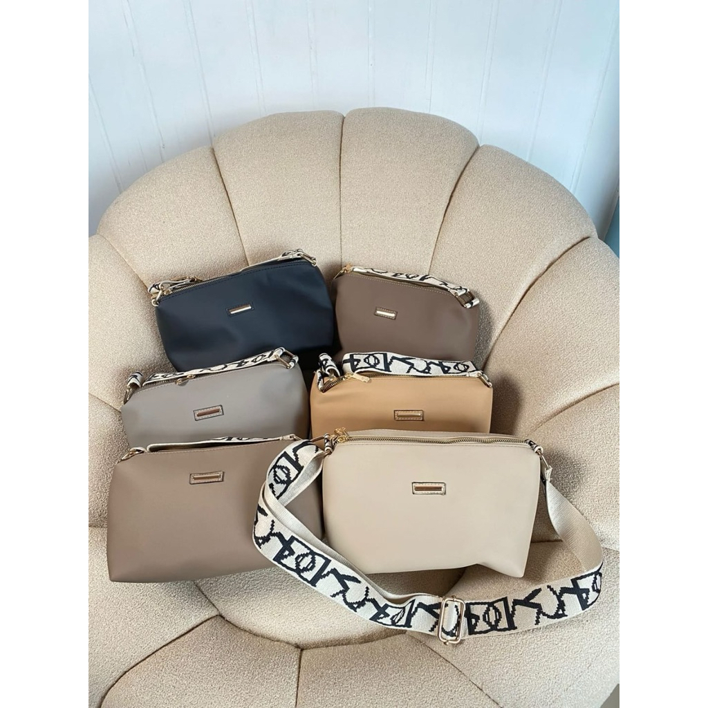 Tas Selempang Wanita Caroline Tas Wanita
