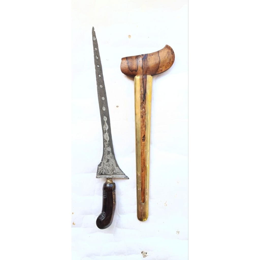 Keris Sepuh Brojol Pamor Melati Sinebar Tangguh Mataram Warangka Timoho Koleksi Antik