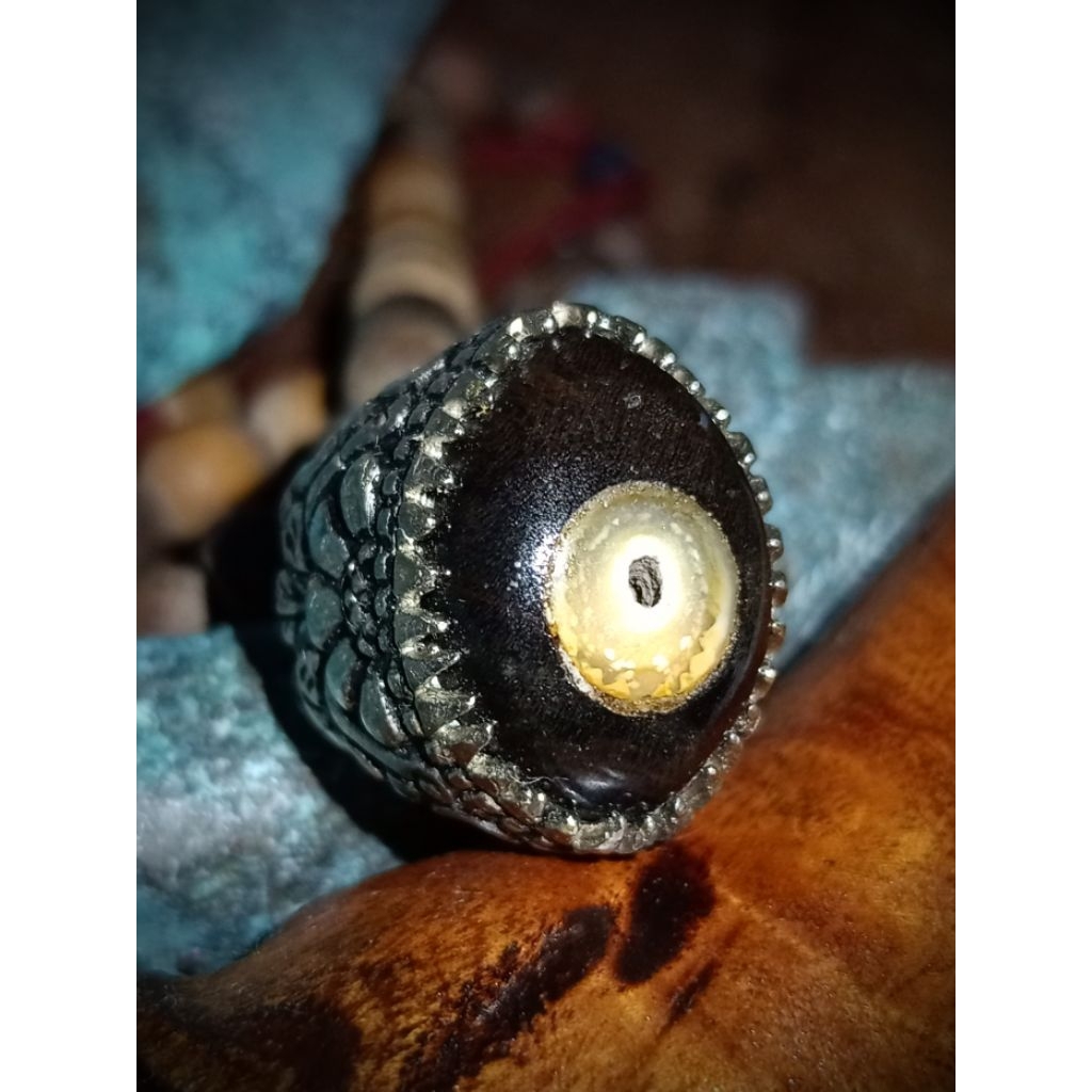 Batu Kelor Combong Kertodawung