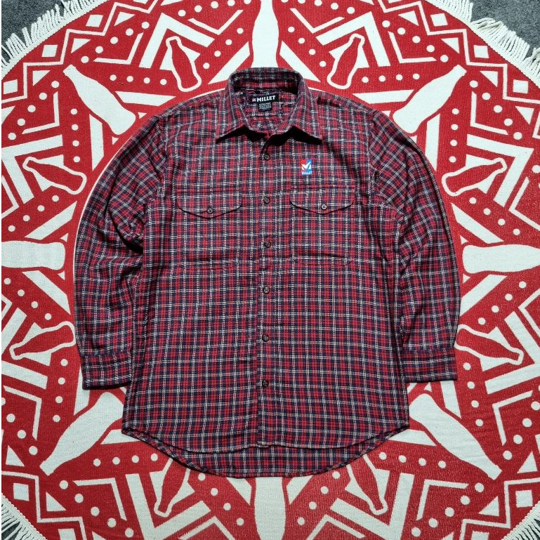 Kemeja Flannel Millet lengan panjang