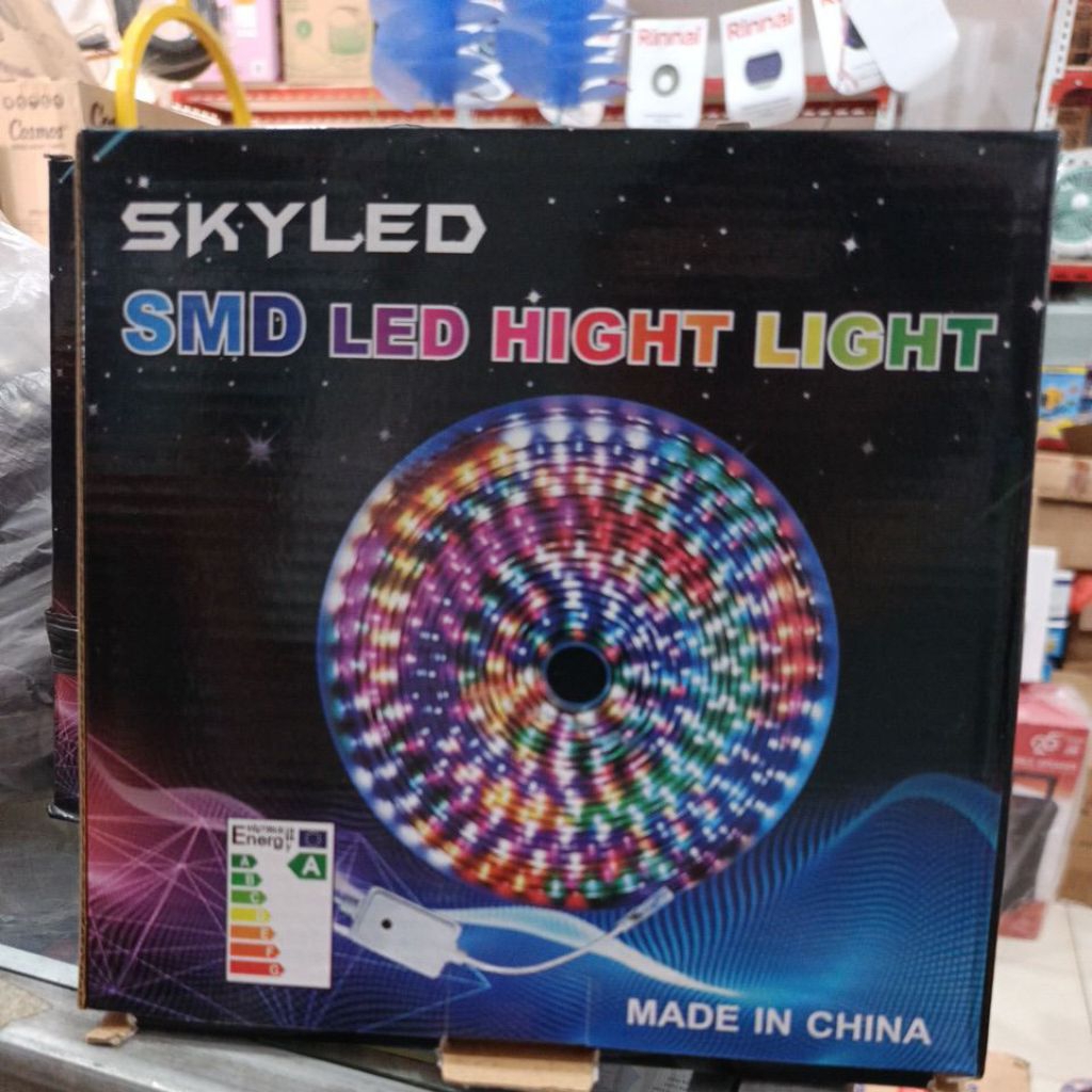 SMD LED Strip SEMNY / SKYLED 2835 RGB 10m Paket / Lampu LED strip 2835 RGB