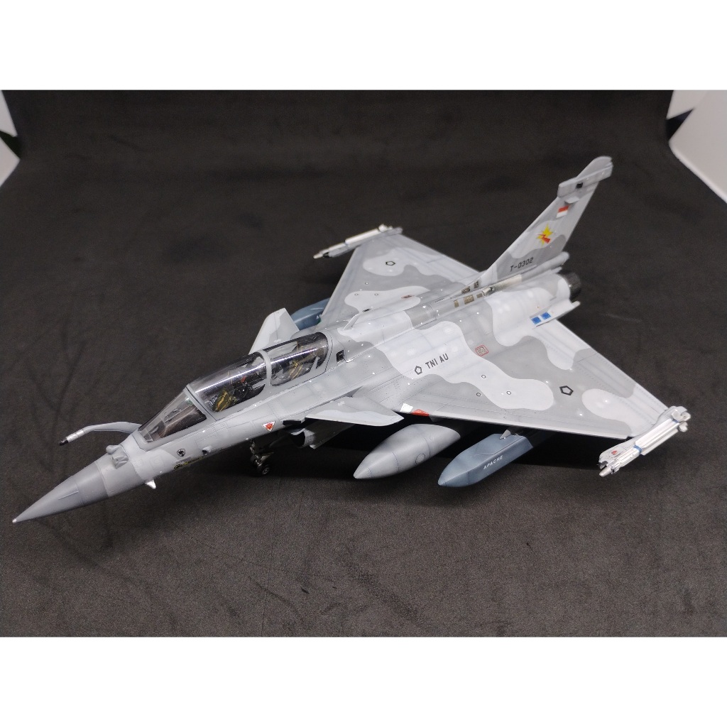 Miniatur Pesawat Jet Tempur Dassault Rafale B TNI AU Indonesia Skala 72 Prancis Not Diecast