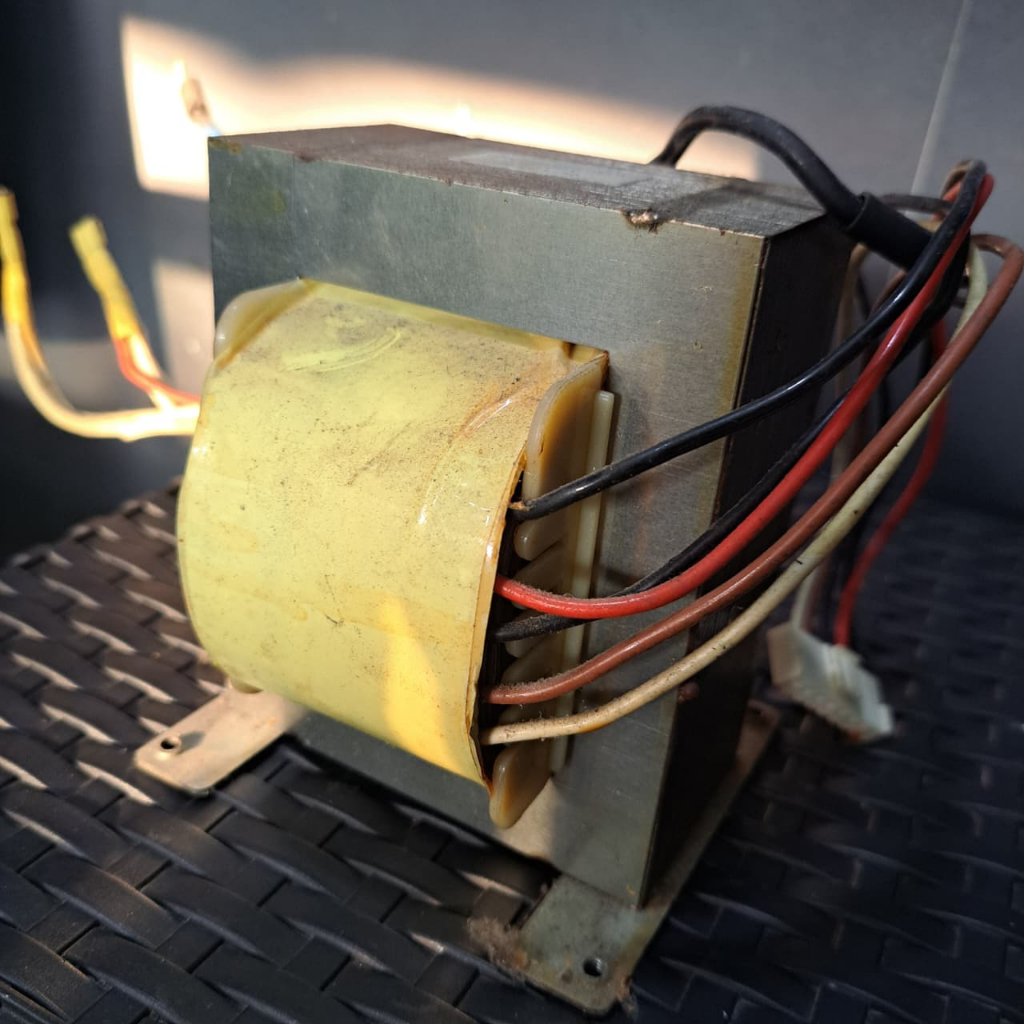 Trafo Bekas Ups 1200 VA - Copotan UPS Normal