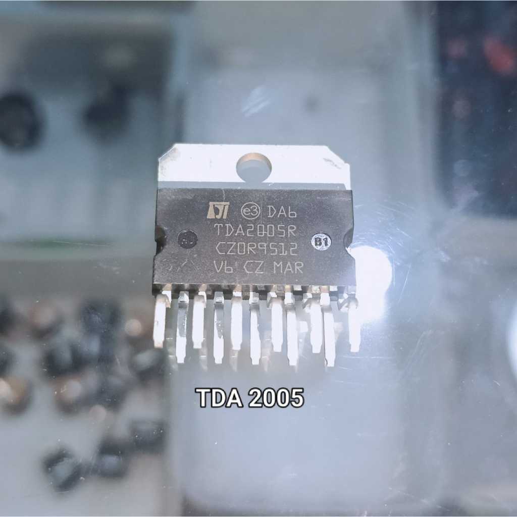 IC TDA 2005 IC TDA2005