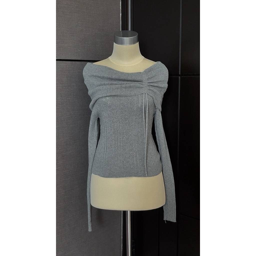 Grey Off-Shoulder Knit Top