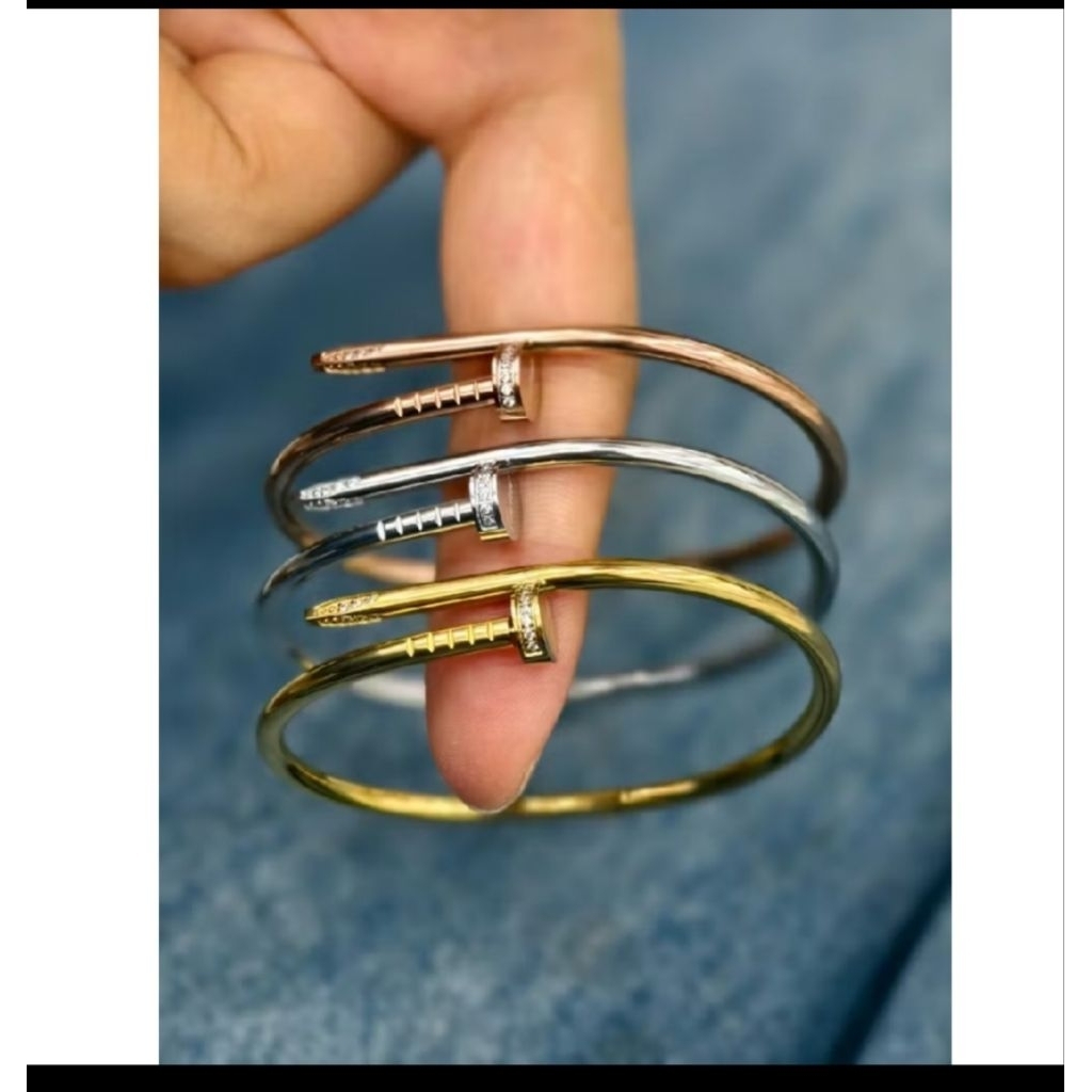gelang paku titanium