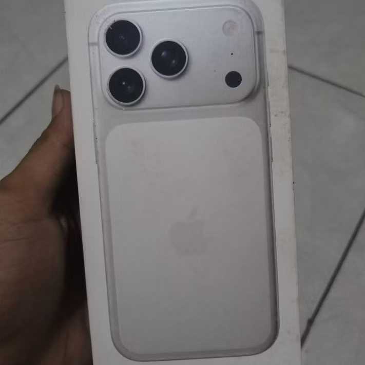 Dus Box Iphone 17 Pro Original Copotan