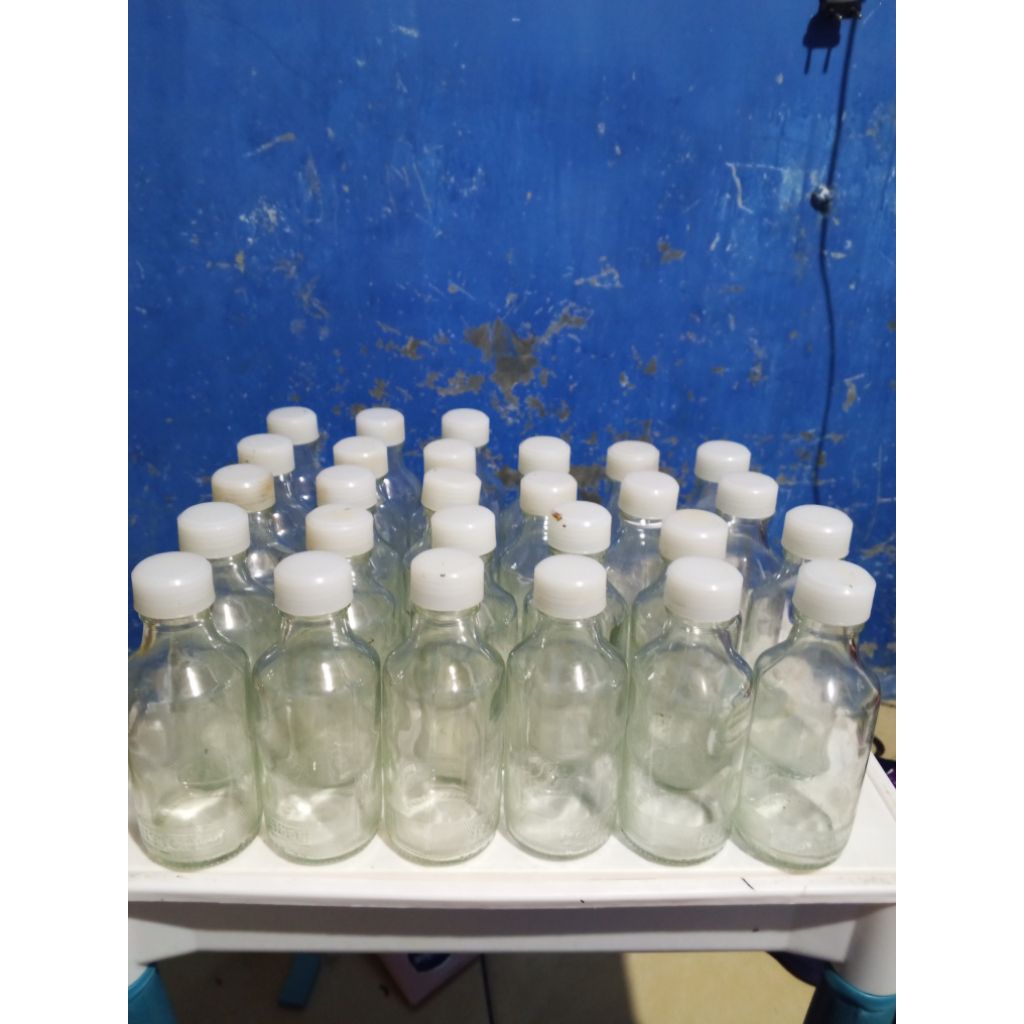 Botol UC 1000 bekas ASI . isi 27 botol