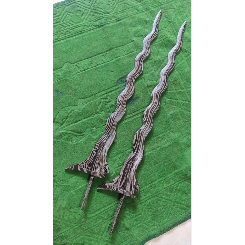 Keris Junjung Derajat ( wilahan )