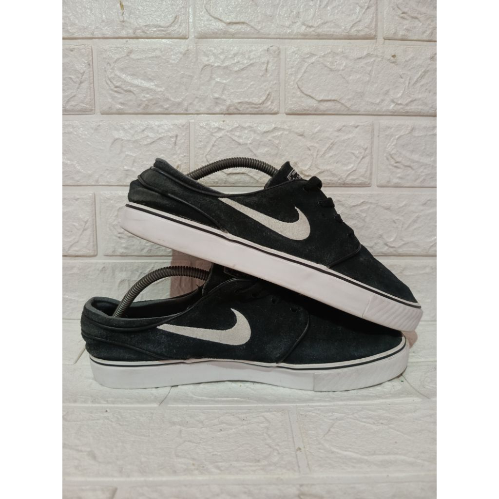 Sepatu Sneakers nk£ SB Stefan Janoski OG Black White size - 44,5