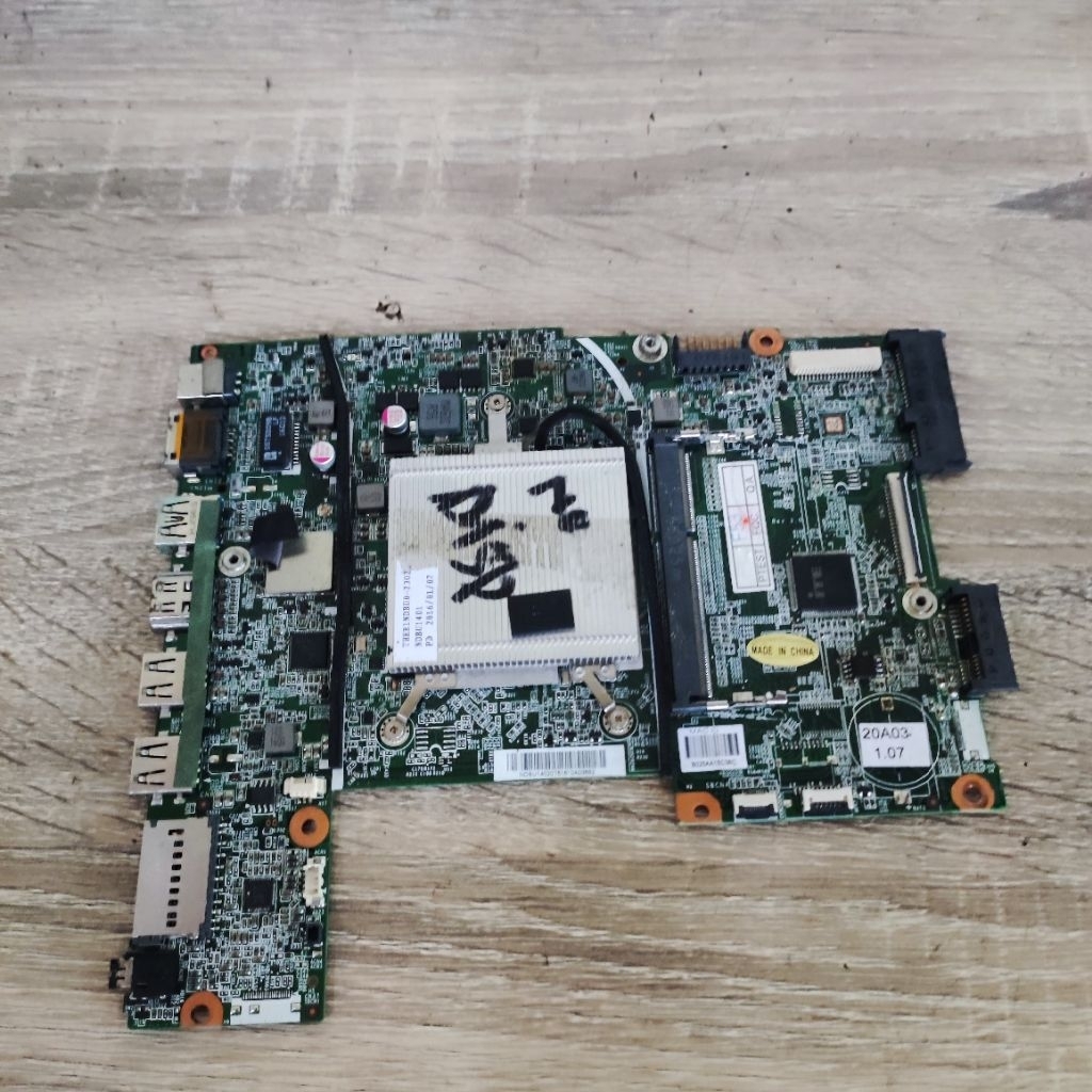 Motherboard Mainboard Mobo Laptop Acer Aspire One Z1402 z1402 z 1402
