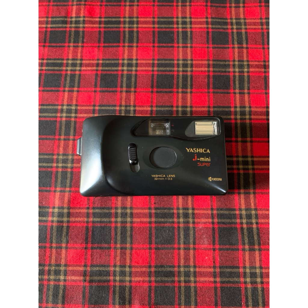 Kamera Jadul Kamera Analog Yashica J-mini Super Kondisi Rusak