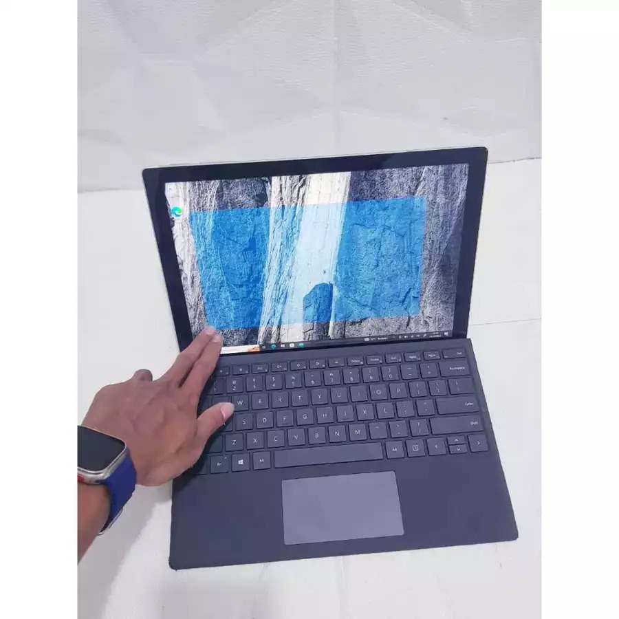 [ CYBER LAPTOP ] Laptop SURFACE PRO 7 i5 GEN 10 | Core i5 Gen 10 RAM 8 GB SSD 256 GB.