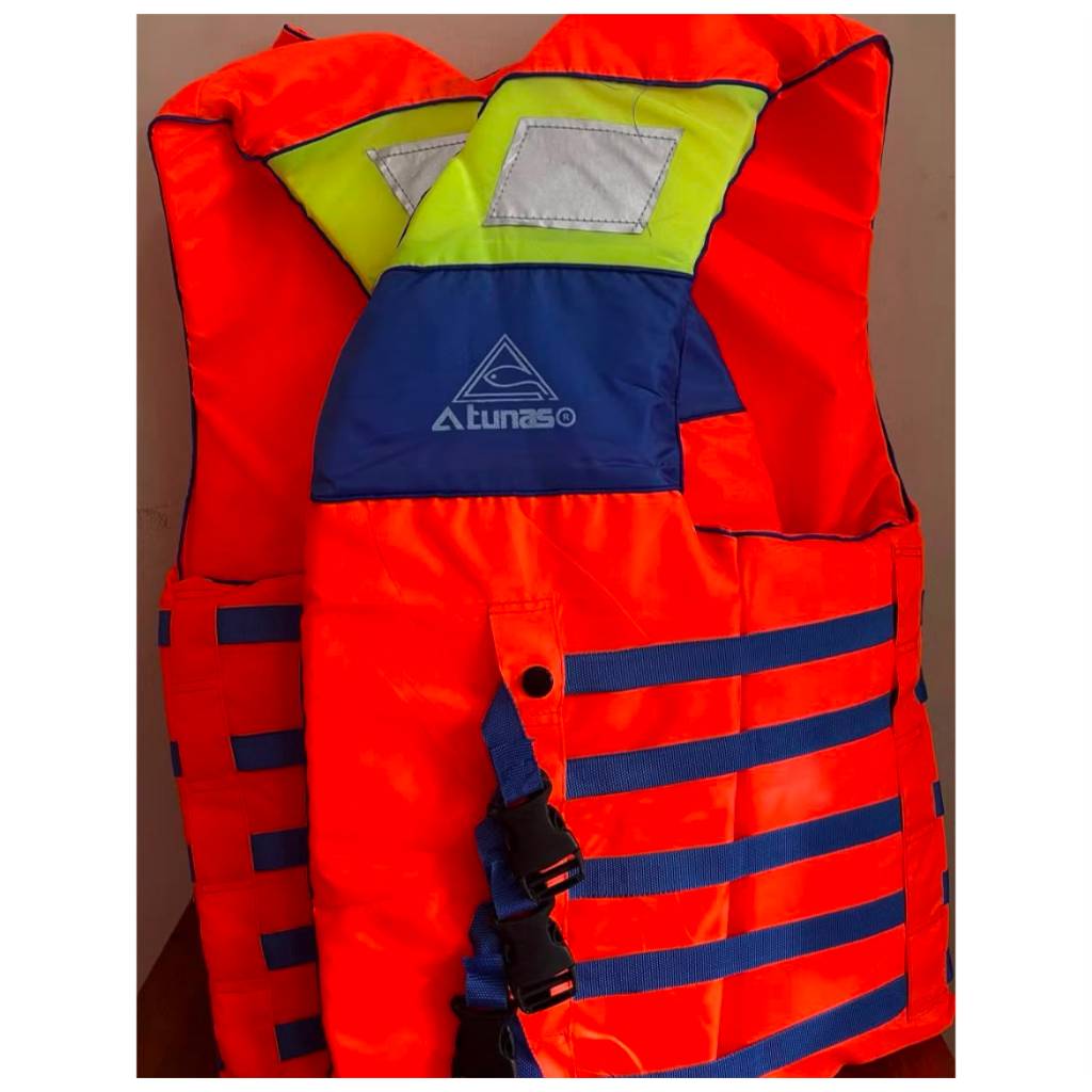 LIFE JACKET ATUNAS