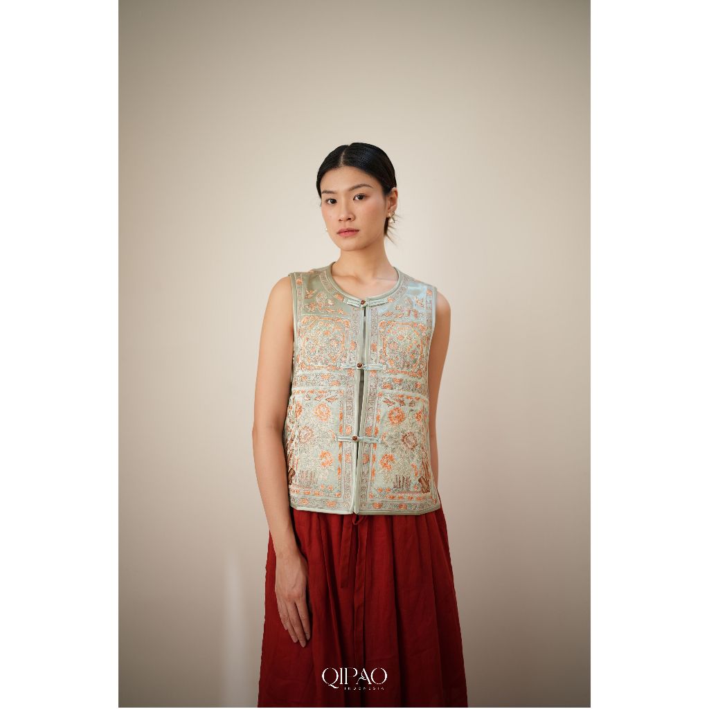 Zhen Bloom Qipao Vest - Rompi Bordir Premium Cheongsam Oriental Wanita Outer