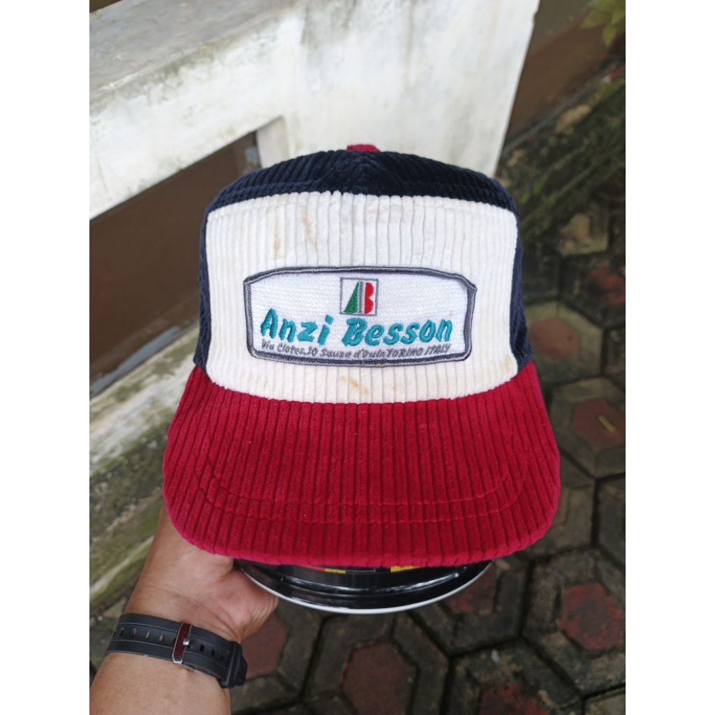Topi Vintage Earflaps Corduroy ANZI BESSON