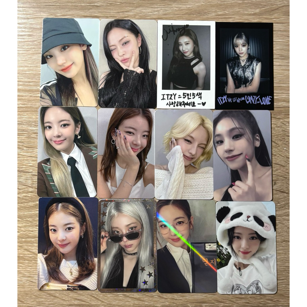 Pc photocard yeji lia ryujin chaeryeong yuna itzy crazy in love checkmate cheshire notshy gwbg girls