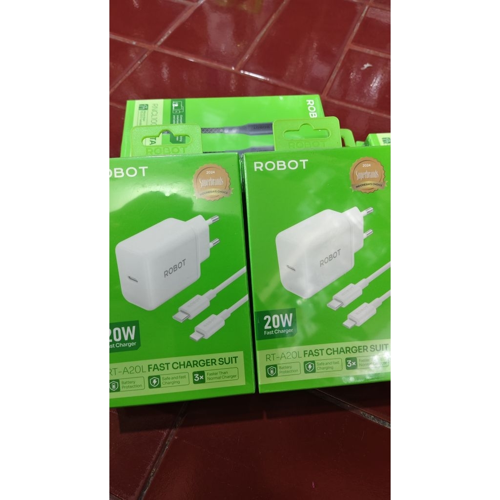 Charger Robot Fast charger 20W pengisian cepat