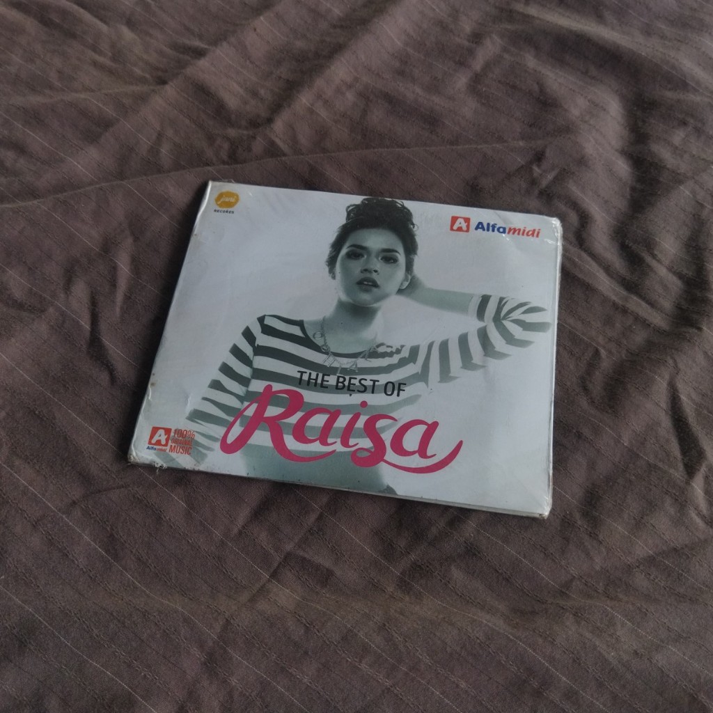 CD Raisa - The best of - Segel