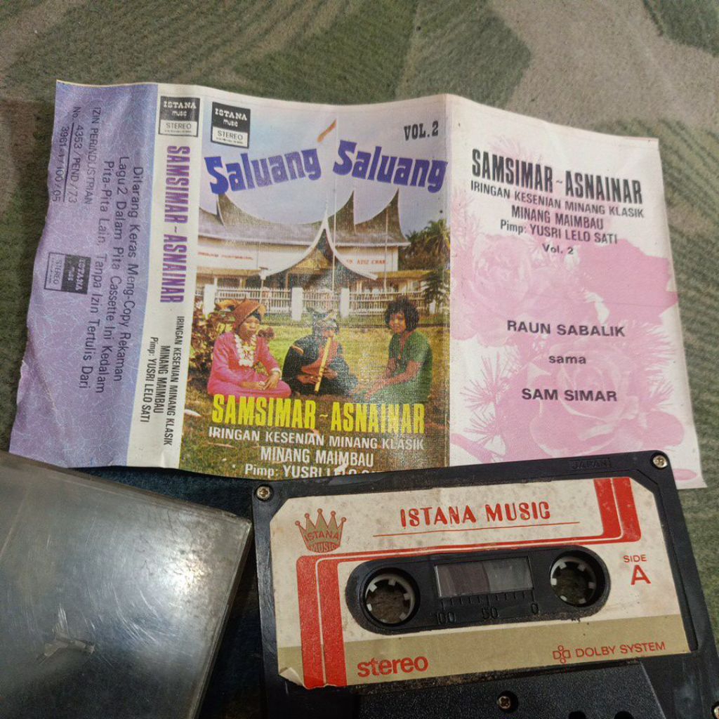 KASET DAERAH SALUANG SALUANG SAMSIMAR ASNAINAR iringan kesenian Minang klasik