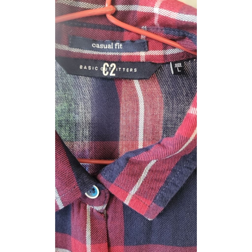 Preloved Kemeja kotak-kotak C2