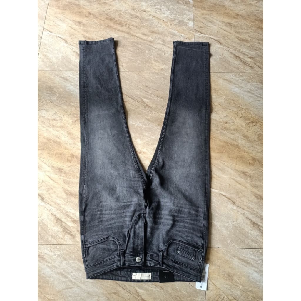 celana panjang laki laki manzone slimfit abu abu,jeans laki laki