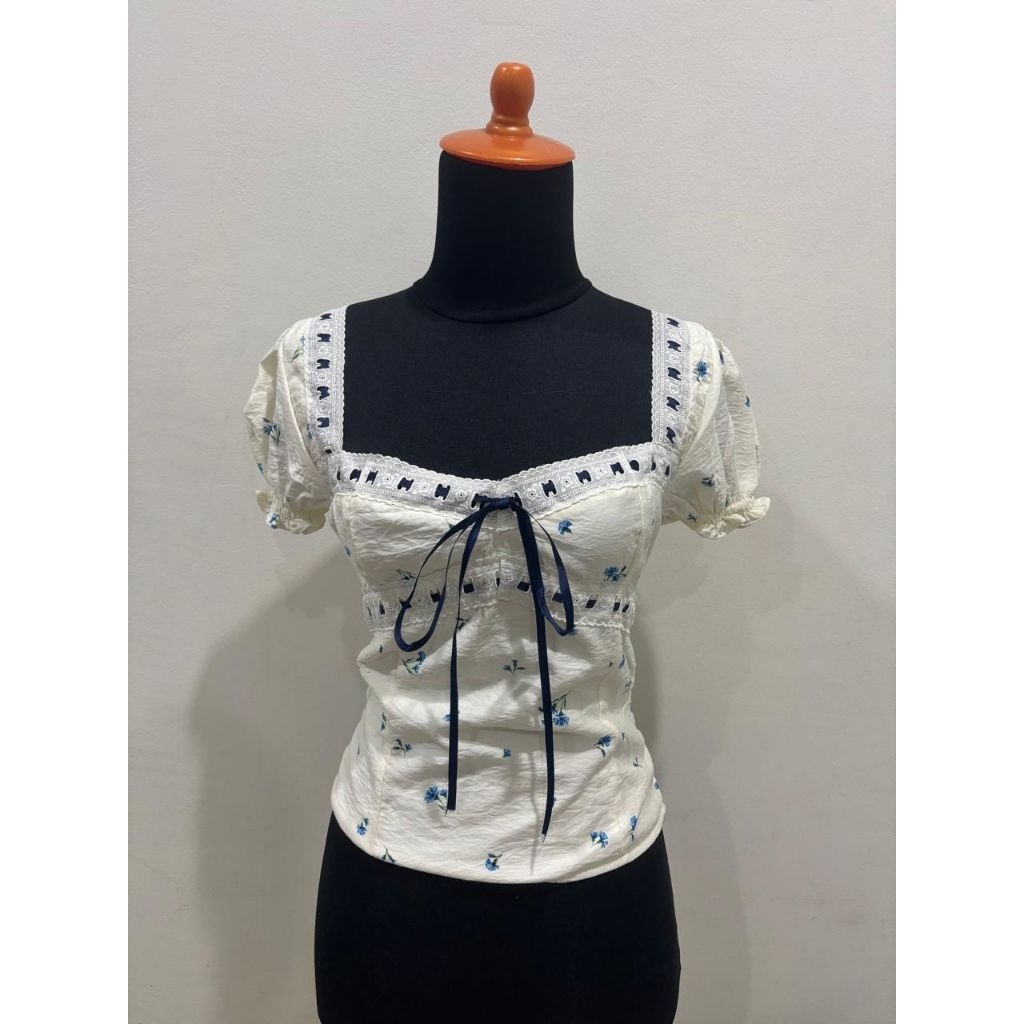 Coquette milkmaid top