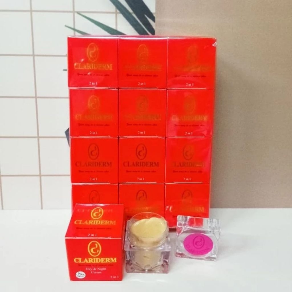 pelembab clariderm super lusinan