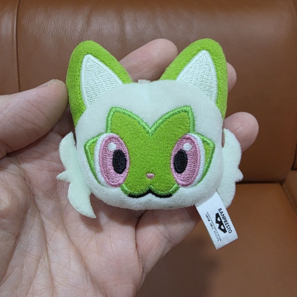 Preloved Boneka Gantungan Pokemon Sprigatito Keychain Original Banpresto Jepang