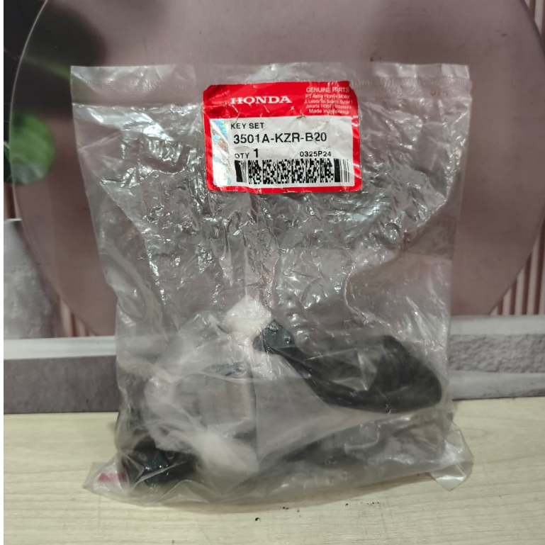 3501A-KZR-B20 Kunci Kontak Vario 125 Old Lama  2013 - 2015 Original ORI Genuine