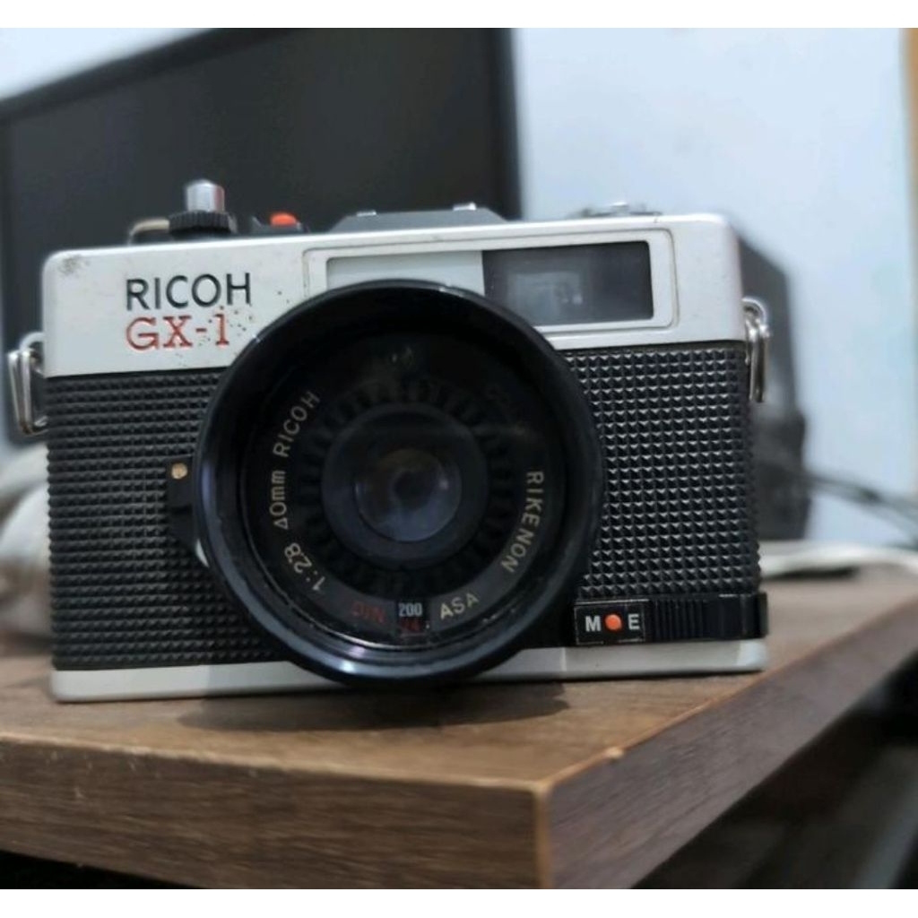 Kamera Analog Ricoh GX-1