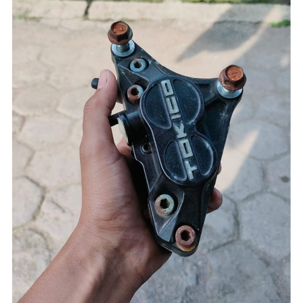 kaliper tokico