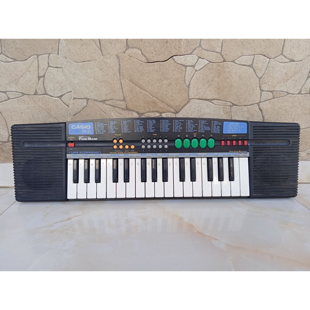 Piano CASIO SA21