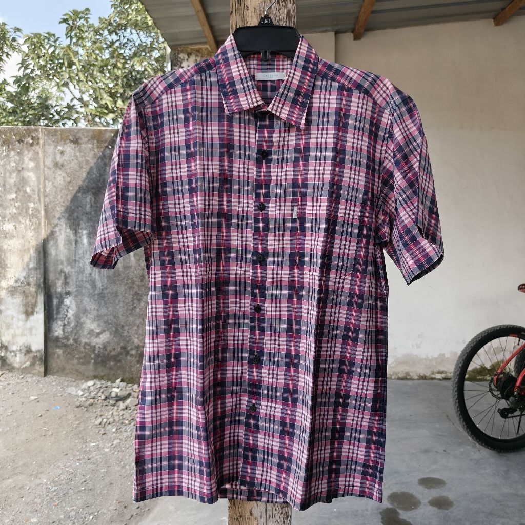 Kemeja Caesar L