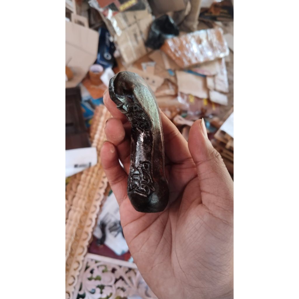 Deder Kayu Model Ukiran Pesisiran Klasik