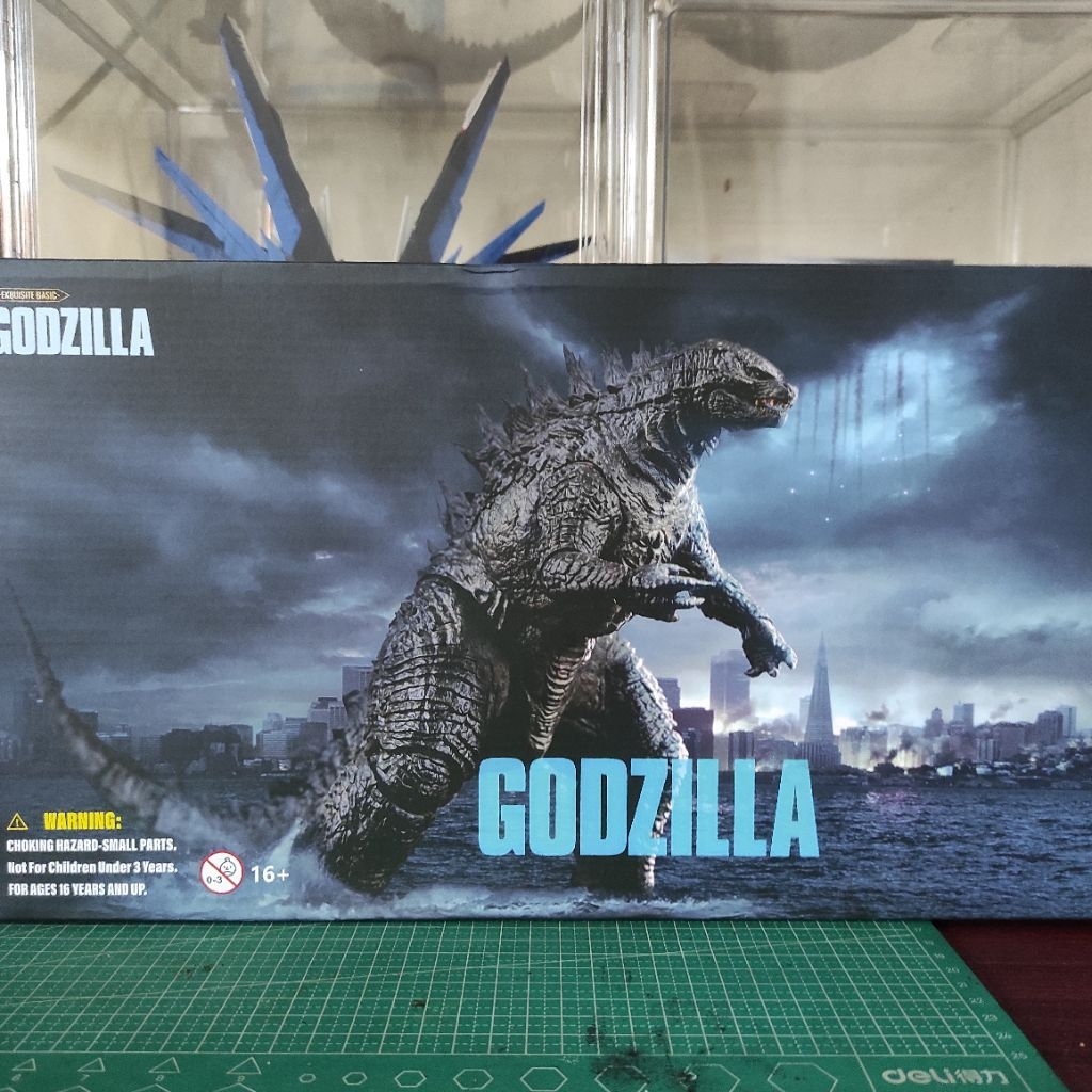 Hiya Toys Exquisite Basic Godzilla 2014 Action Figure