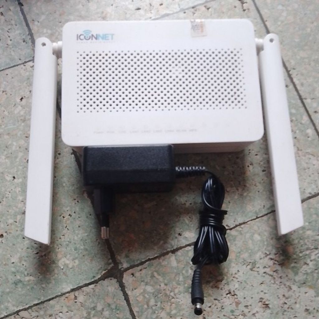 EG8041V5 PORT HIJAU UNIT ADAPTOR