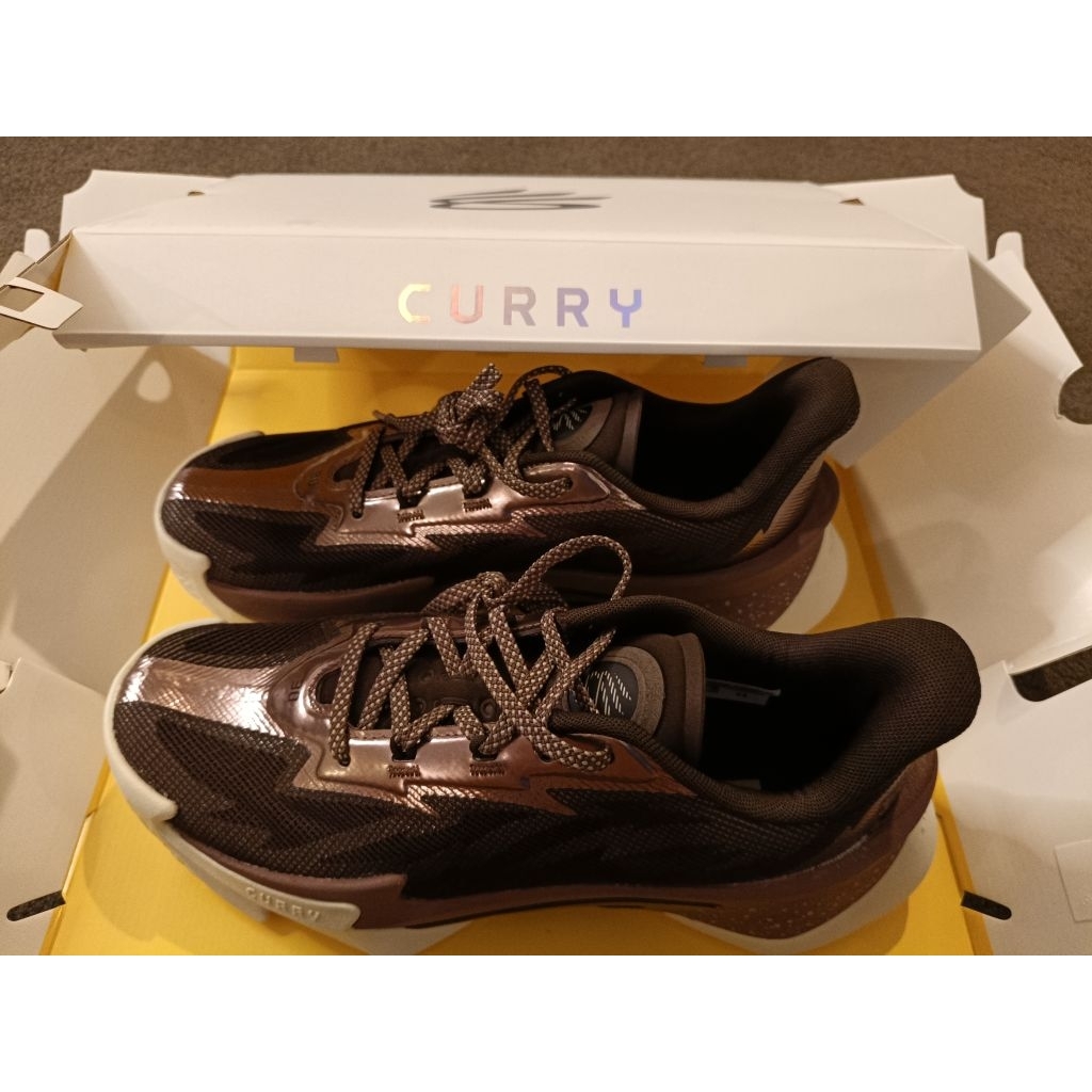 sepatu basket sneakers under amour curry series 7 coklat maroon ukuran euro 43 baru