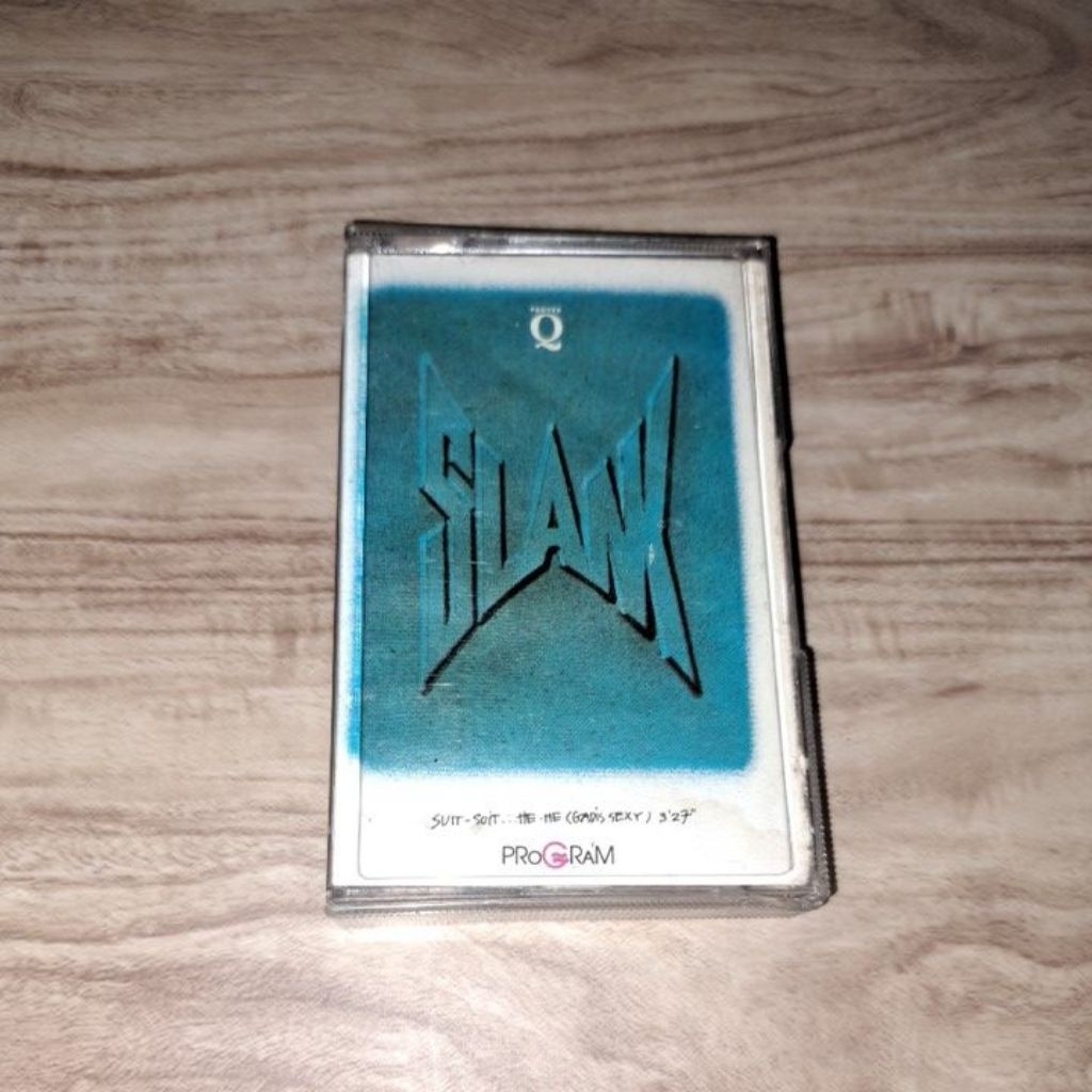 kaset slank suit suit he he